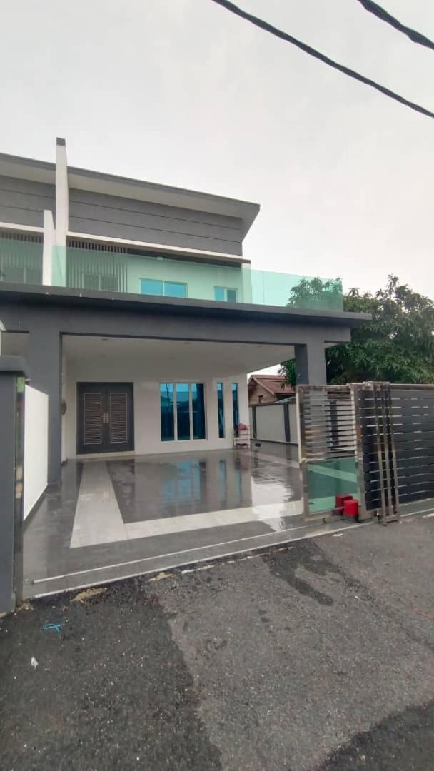 Villa Chee Sekinchan Buitenkant foto